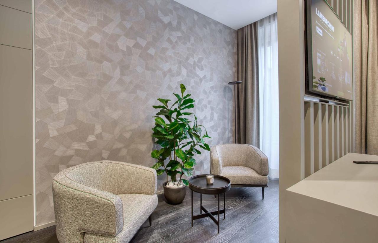 Le Del Corso The Smart Boutique By Ospitami Mailand
